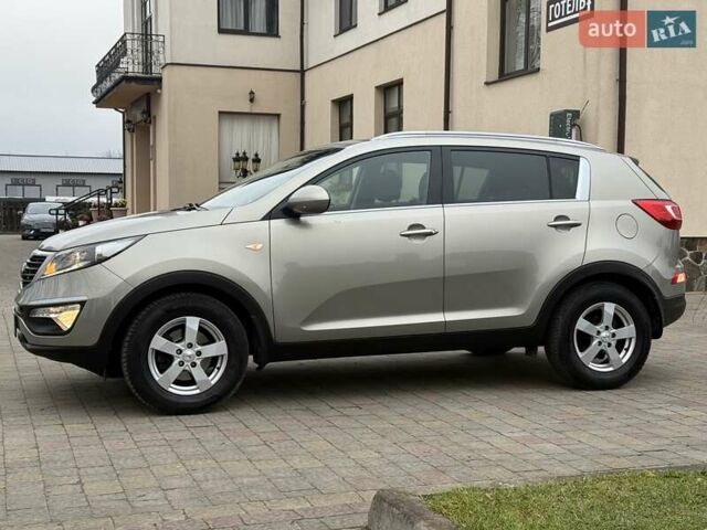 Серый Киа Sportage, объемом двигателя 1.6 л и пробегом 110 тыс. км за 11999 $, фото 11 на Automoto.ua