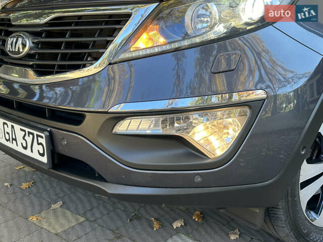 Серый Киа Sportage, объемом двигателя 2 л и пробегом 197 тыс. км за 14599 $, фото 28 на Automoto.ua