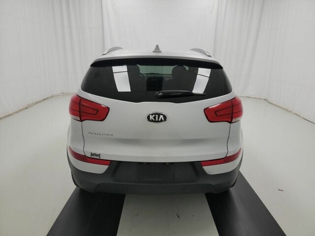 Серый Киа Sportage, объемом двигателя 2 л и пробегом 164 тыс. км за 12500 $, фото 3 на Automoto.ua