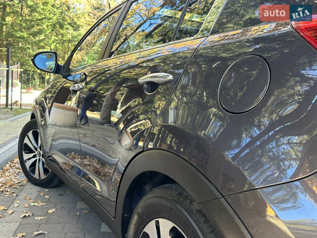Серый Киа Sportage, объемом двигателя 2 л и пробегом 197 тыс. км за 14599 $, фото 94 на Automoto.ua