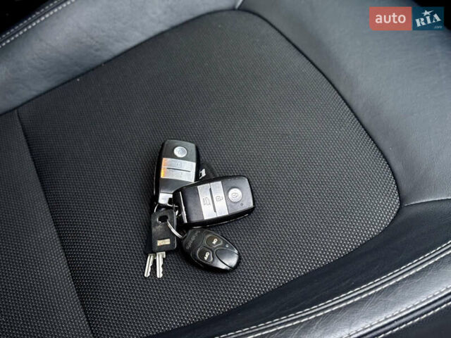 Серый Киа Sportage, объемом двигателя 2 л и пробегом 266 тыс. км за 15600 $, фото 71 на Automoto.ua