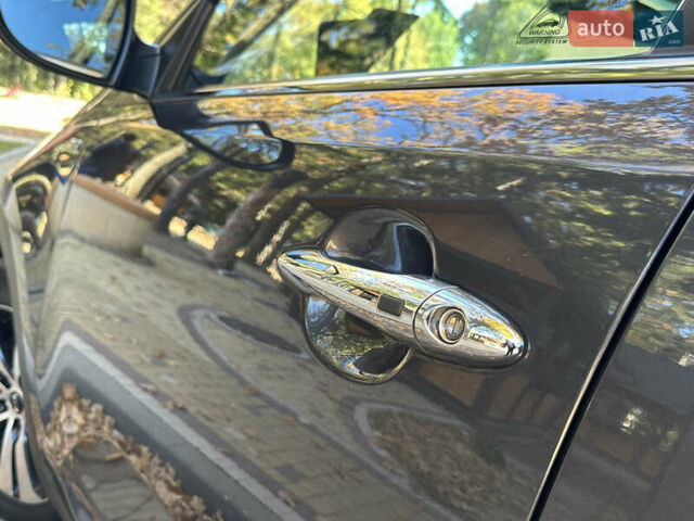 Серый Киа Sportage, объемом двигателя 2 л и пробегом 197 тыс. км за 14599 $, фото 97 на Automoto.ua