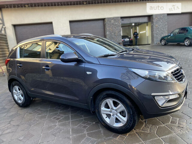 Серый Киа Sportage, объемом двигателя 1.7 л и пробегом 70 тыс. км за 14600 $, фото 48 на Automoto.ua