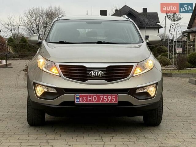 Серый Киа Sportage, объемом двигателя 1.6 л и пробегом 110 тыс. км за 11999 $, фото 6 на Automoto.ua