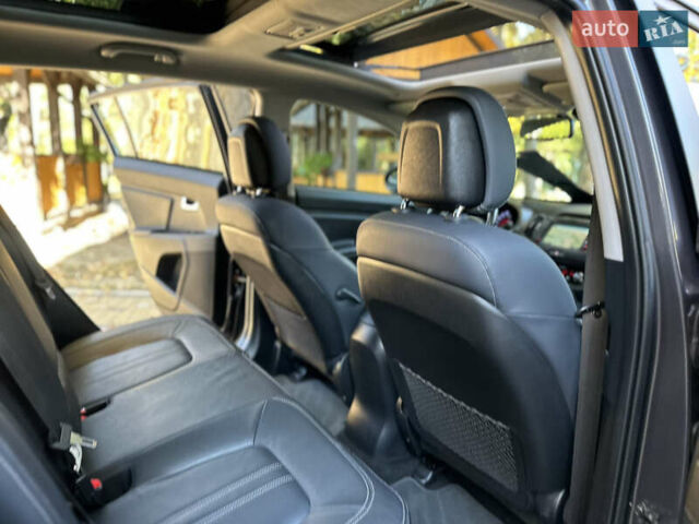 Серый Киа Sportage, объемом двигателя 2 л и пробегом 197 тыс. км за 14599 $, фото 166 на Automoto.ua