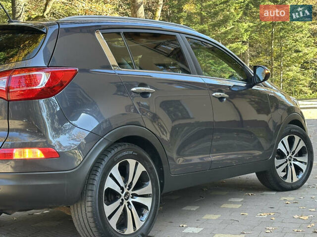 Серый Киа Sportage, объемом двигателя 2 л и пробегом 197 тыс. км за 14599 $, фото 65 на Automoto.ua