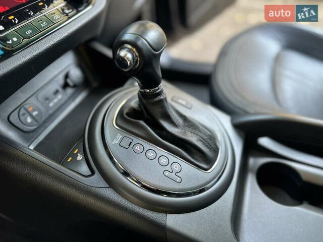 Серый Киа Sportage, объемом двигателя 2 л и пробегом 197 тыс. км за 14599 $, фото 121 на Automoto.ua