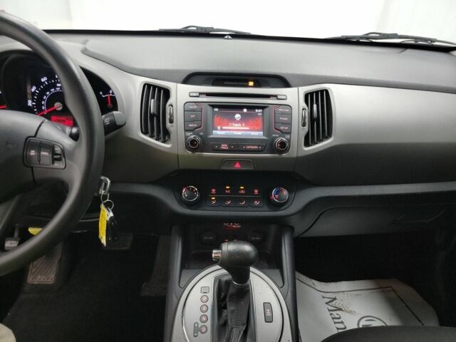 Серый Киа Sportage, объемом двигателя 2 л и пробегом 164 тыс. км за 12500 $, фото 7 на Automoto.ua