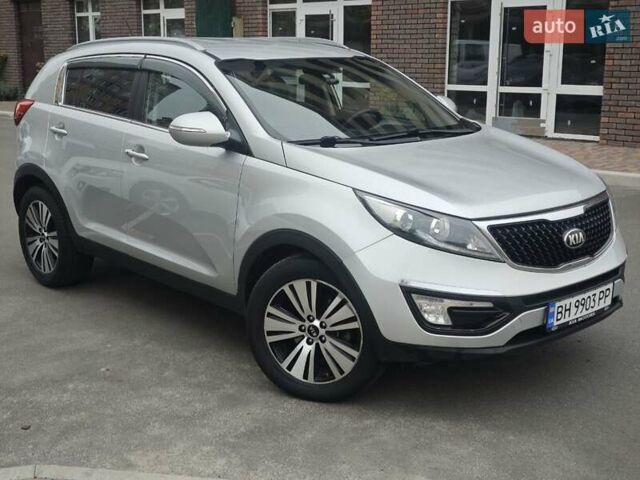 Серый Киа Sportage, объемом двигателя 2 л и пробегом 216 тыс. км за 13299 $, фото 6 на Automoto.ua