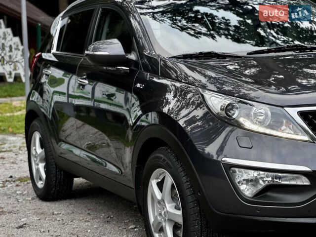 Серый Киа Sportage, объемом двигателя 2 л и пробегом 266 тыс. км за 15600 $, фото 11 на Automoto.ua