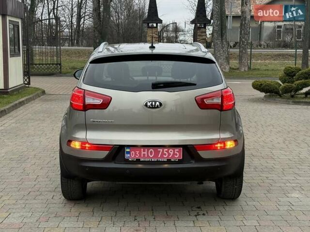 Серый Киа Sportage, объемом двигателя 1.6 л и пробегом 110 тыс. км за 11999 $, фото 17 на Automoto.ua