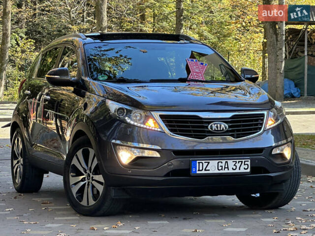 Серый Киа Sportage, объемом двигателя 2 л и пробегом 197 тыс. км за 14599 $, фото 1 на Automoto.ua