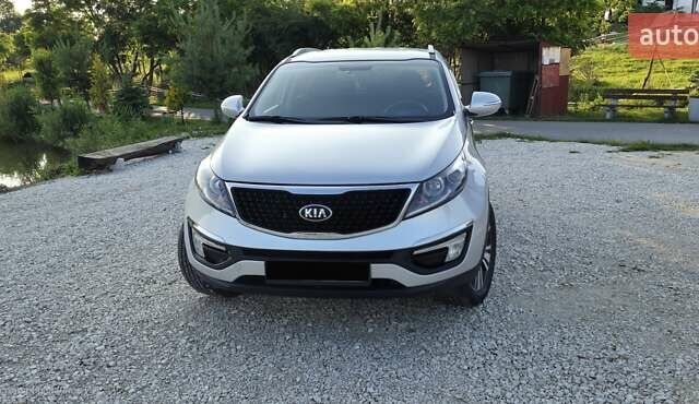 Сірий Кіа Sportage, об'ємом двигуна 2 л та пробігом 208 тис. км за 14800 $, фото 10 на Automoto.ua