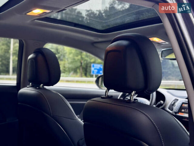 Серый Киа Sportage, объемом двигателя 2 л и пробегом 266 тыс. км за 15600 $, фото 58 на Automoto.ua