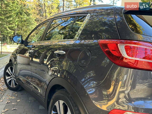 Серый Киа Sportage, объемом двигателя 2 л и пробегом 197 тыс. км за 14599 $, фото 86 на Automoto.ua