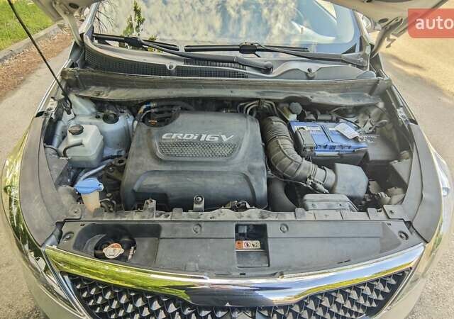 Серый Киа Sportage, объемом двигателя 2 л и пробегом 216 тыс. км за 13299 $, фото 21 на Automoto.ua