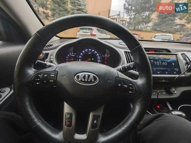 Серый Киа Sportage, объемом двигателя 2 л и пробегом 216 тыс. км за 13299 $, фото 30 на Automoto.ua