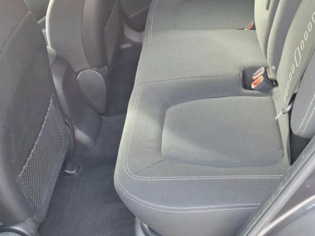 Серый Киа Sportage, объемом двигателя 1.6 л и пробегом 221 тыс. км за 4100 $, фото 4 на Automoto.ua