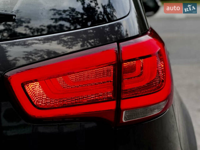 Серый Киа Sportage, объемом двигателя 2 л и пробегом 266 тыс. км за 15600 $, фото 19 на Automoto.ua