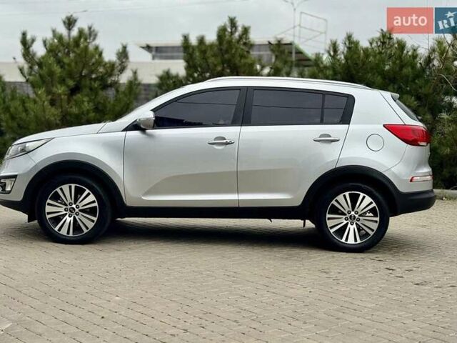 Серый Киа Sportage, объемом двигателя 2 л и пробегом 161 тыс. км за 13999 $, фото 7 на Automoto.ua