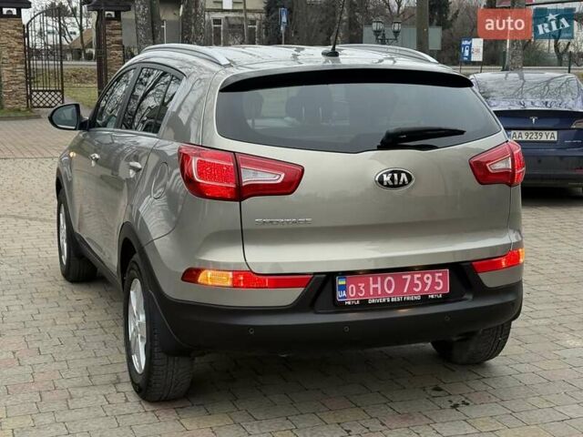 Серый Киа Sportage, объемом двигателя 1.6 л и пробегом 110 тыс. км за 11999 $, фото 16 на Automoto.ua