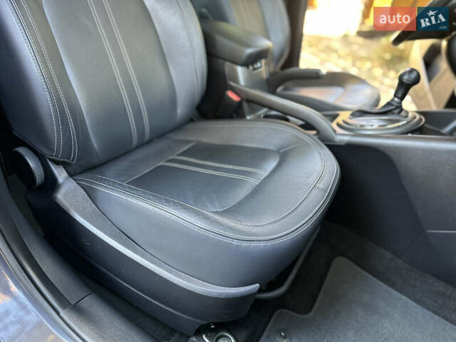 Серый Киа Sportage, объемом двигателя 2 л и пробегом 197 тыс. км за 14599 $, фото 109 на Automoto.ua