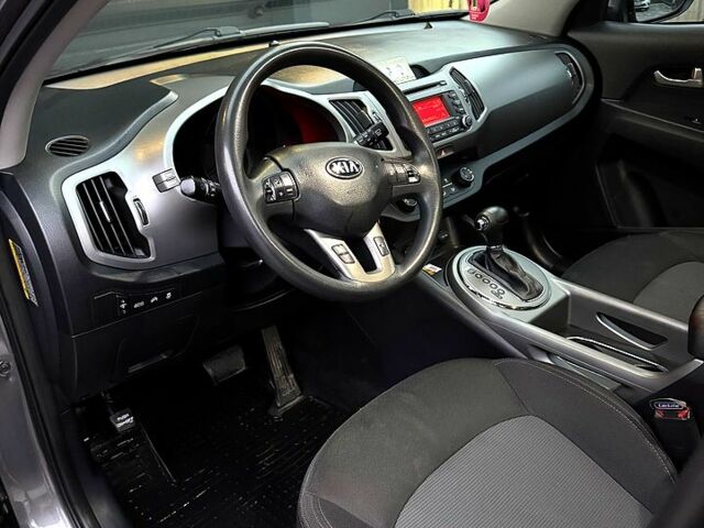 Серый Киа Sportage, объемом двигателя 2.4 л и пробегом 162 тыс. км за 12800 $, фото 10 на Automoto.ua