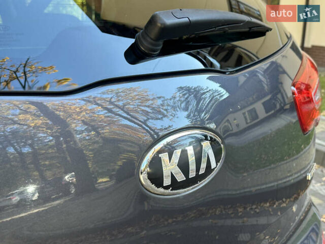 Серый Киа Sportage, объемом двигателя 2 л и пробегом 197 тыс. км за 14599 $, фото 91 на Automoto.ua