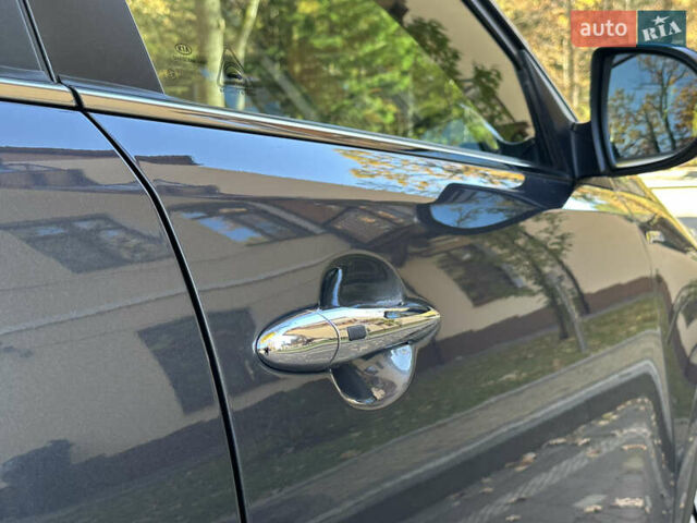 Серый Киа Sportage, объемом двигателя 2 л и пробегом 197 тыс. км за 14599 $, фото 69 на Automoto.ua