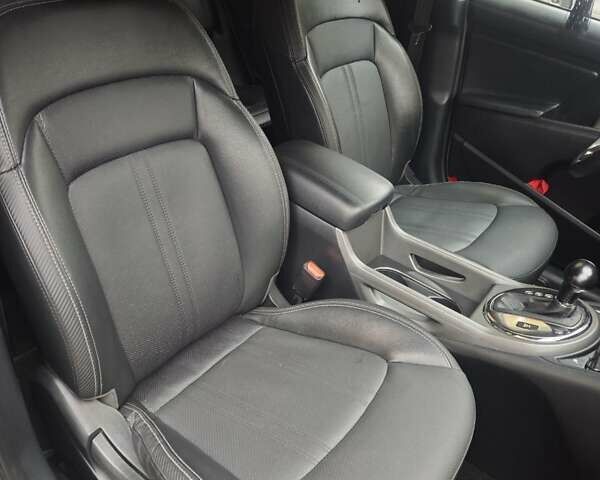 Серый Киа Sportage, объемом двигателя 2 л и пробегом 216 тыс. км за 13299 $, фото 42 на Automoto.ua