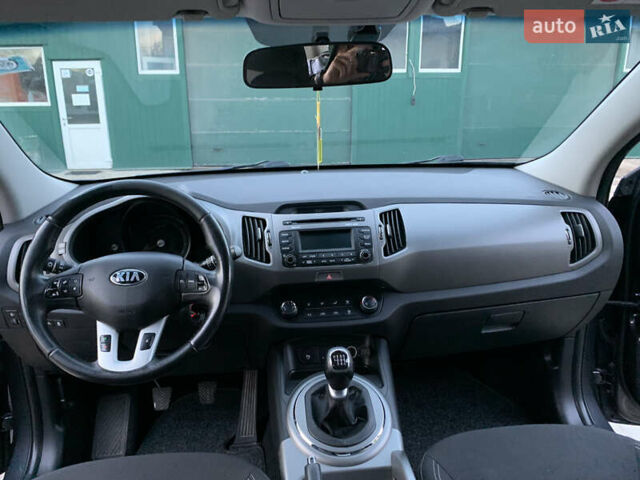 Сірий Кіа Sportage, об'ємом двигуна 1.7 л та пробігом 275 тис. км за 13000 $, фото 2 на Automoto.ua