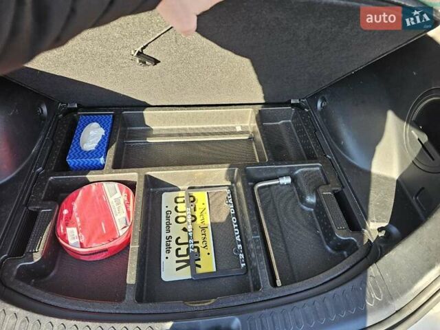 Серый Киа Sportage, объемом двигателя 2.36 л и пробегом 140 тыс. км за 12000 $, фото 15 на Automoto.ua