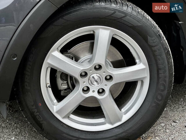 Серый Киа Sportage, объемом двигателя 2 л и пробегом 266 тыс. км за 15600 $, фото 24 на Automoto.ua