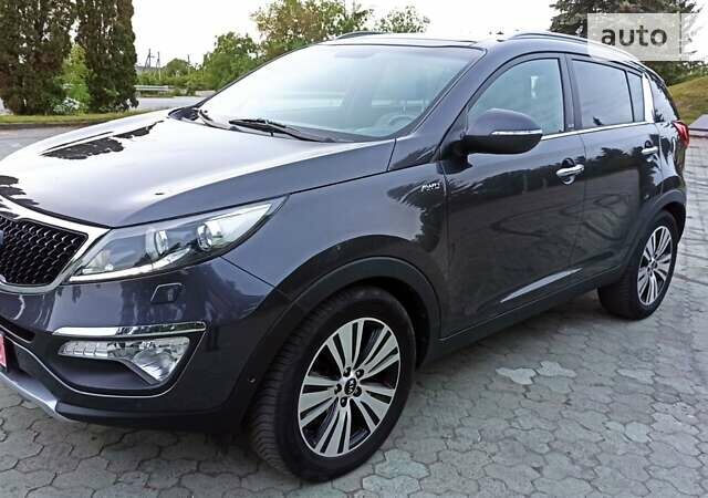 Сірий Кіа Sportage, об'ємом двигуна 0 л та пробігом 223 тис. км за 15999 $, фото 37 на Automoto.ua