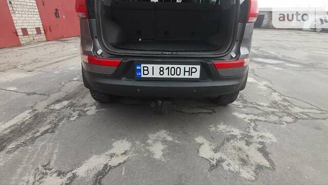 Сірий Кіа Sportage, об'ємом двигуна 2.4 л та пробігом 130 тис. км за 15000 $, фото 10 на Automoto.ua