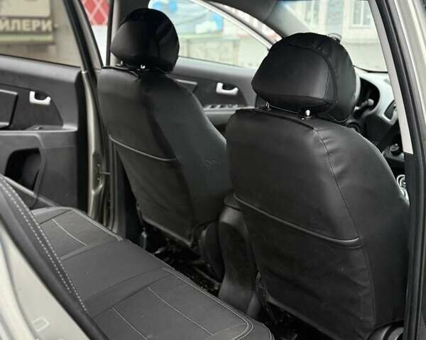 Серый Киа Sportage, объемом двигателя 1.69 л и пробегом 120 тыс. км за 15500 $, фото 7 на Automoto.ua