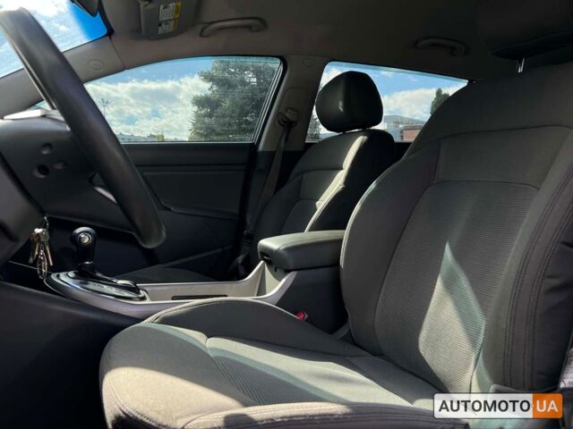 Сірий Кіа Sportage, об'ємом двигуна 2.4 л та пробігом 147 тис. км за 14700 $, фото 12 на Automoto.ua