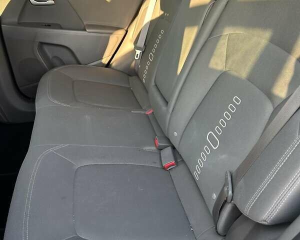 Серый Киа Sportage, объемом двигателя 2.36 л и пробегом 148 тыс. км за 11500 $, фото 11 на Automoto.ua