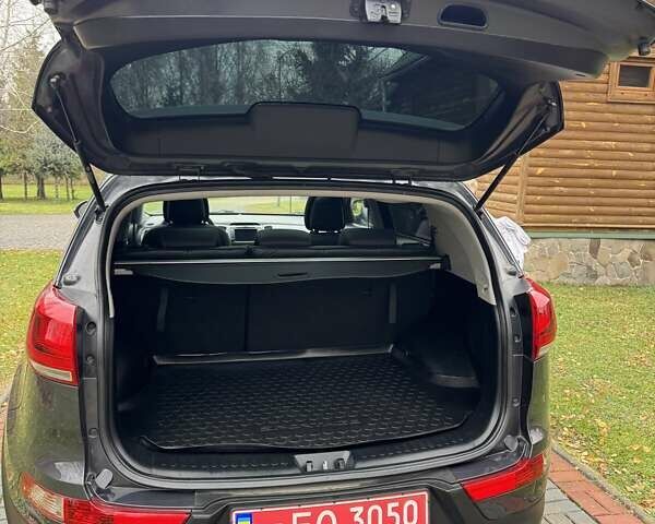 Серый Киа Sportage, объемом двигателя 2 л и пробегом 157 тыс. км за 17200 $, фото 50 на Automoto.ua