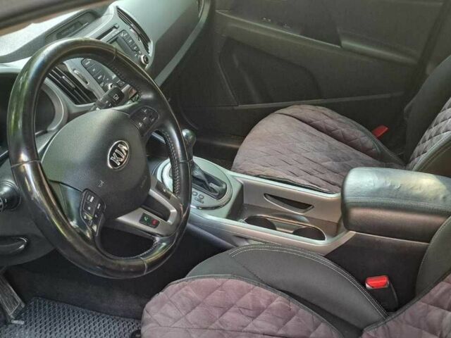 Серый Киа Sportage, объемом двигателя 2.4 л и пробегом 158 тыс. км за 13300 $, фото 5 на Automoto.ua
