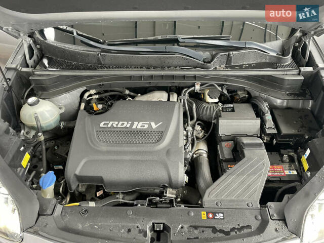 Серый Киа Sportage, объемом двигателя 2 л и пробегом 134 тыс. км за 20500 $, фото 60 на Automoto.ua