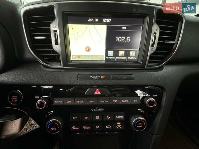 Серый Киа Sportage, объемом двигателя 2 л и пробегом 134 тыс. км за 20500 $, фото 54 на Automoto.ua