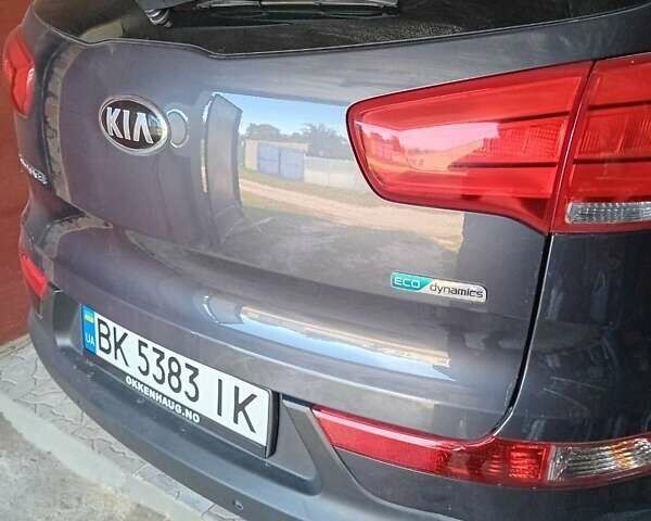 Серый Киа Sportage, объемом двигателя 1.6 л и пробегом 126 тыс. км за 14000 $, фото 7 на Automoto.ua