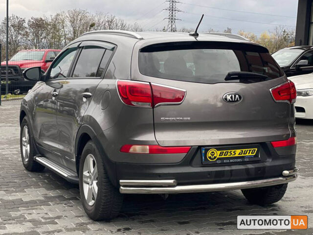 Сірий Кіа Sportage, об'ємом двигуна 2.4 л та пробігом 137 тис. км за 13600 $, фото 3 на Automoto.ua