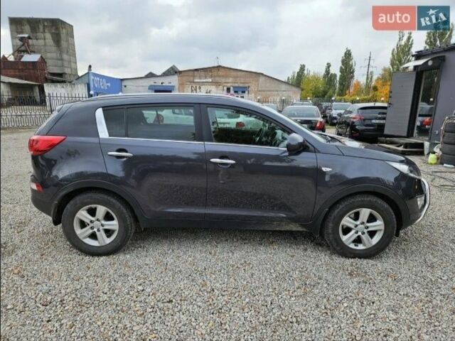Серый Киа Sportage, объемом двигателя 1.6 л и пробегом 126 тыс. км за 12800 $, фото 1 на Automoto.ua