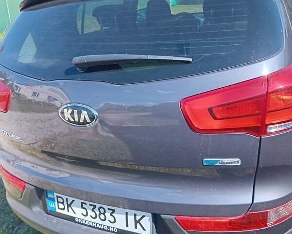 Серый Киа Sportage, объемом двигателя 1.6 л и пробегом 126 тыс. км за 14000 $, фото 4 на Automoto.ua