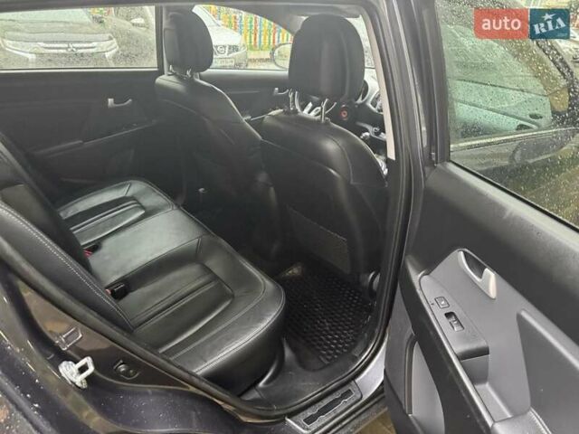 Серый Киа Sportage, объемом двигателя 1.6 л и пробегом 187 тыс. км за 12600 $, фото 16 на Automoto.ua