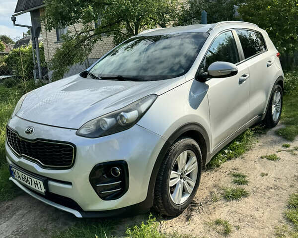 Сірий Кіа Sportage, об'ємом двигуна 2 л та пробігом 219 тис. км за 16500 $, фото 1 на Automoto.ua