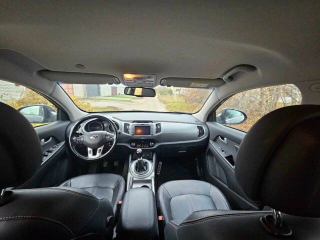 Серый Киа Sportage, объемом двигателя 1.6 л и пробегом 168 тыс. км за 12200 $, фото 10 на Automoto.ua