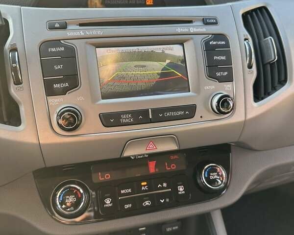 Серый Киа Sportage, объемом двигателя 2.36 л и пробегом 148 тыс. км за 11500 $, фото 5 на Automoto.ua